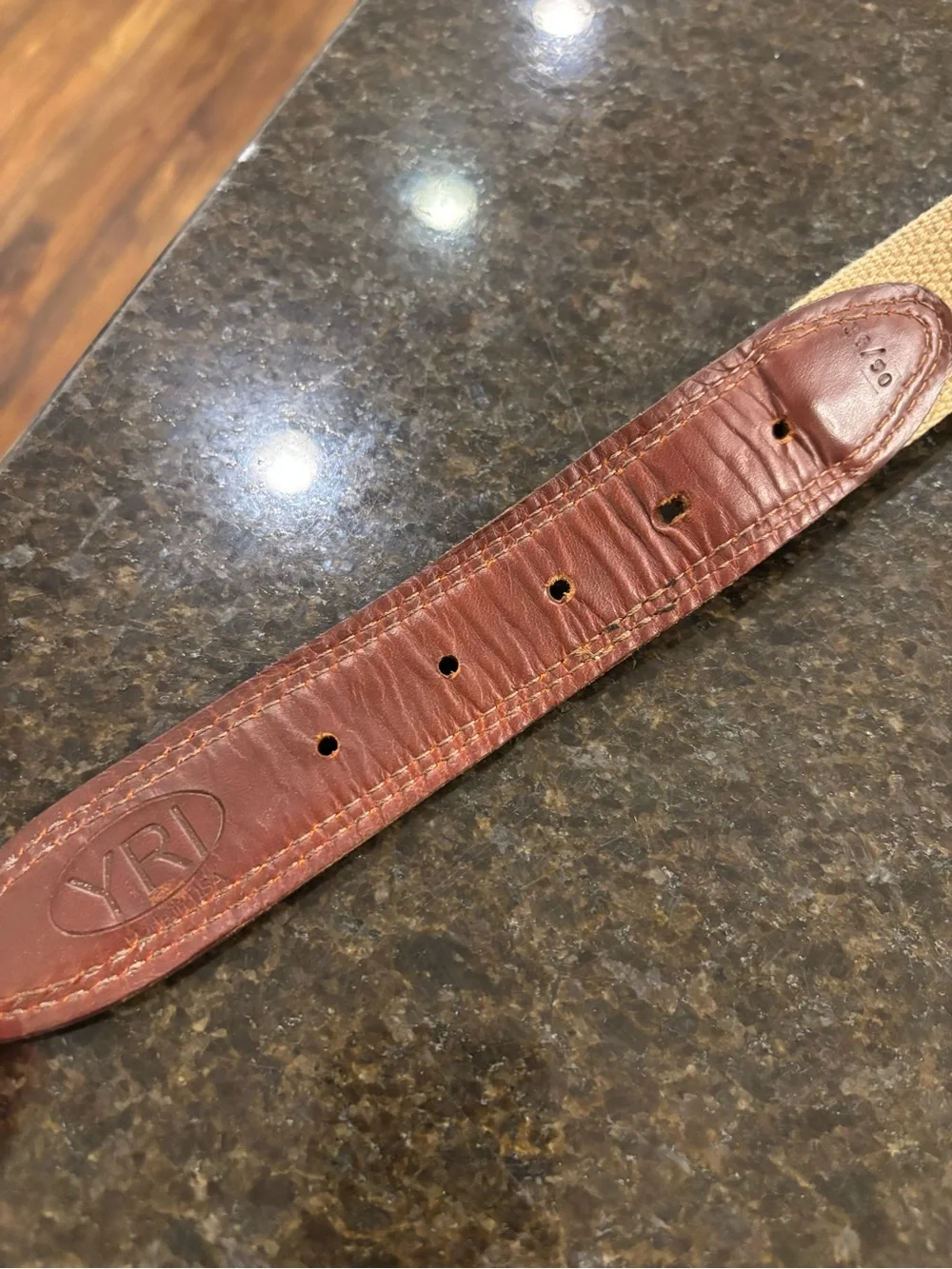Patriotic men’s golf belt with leather trim by YRI.